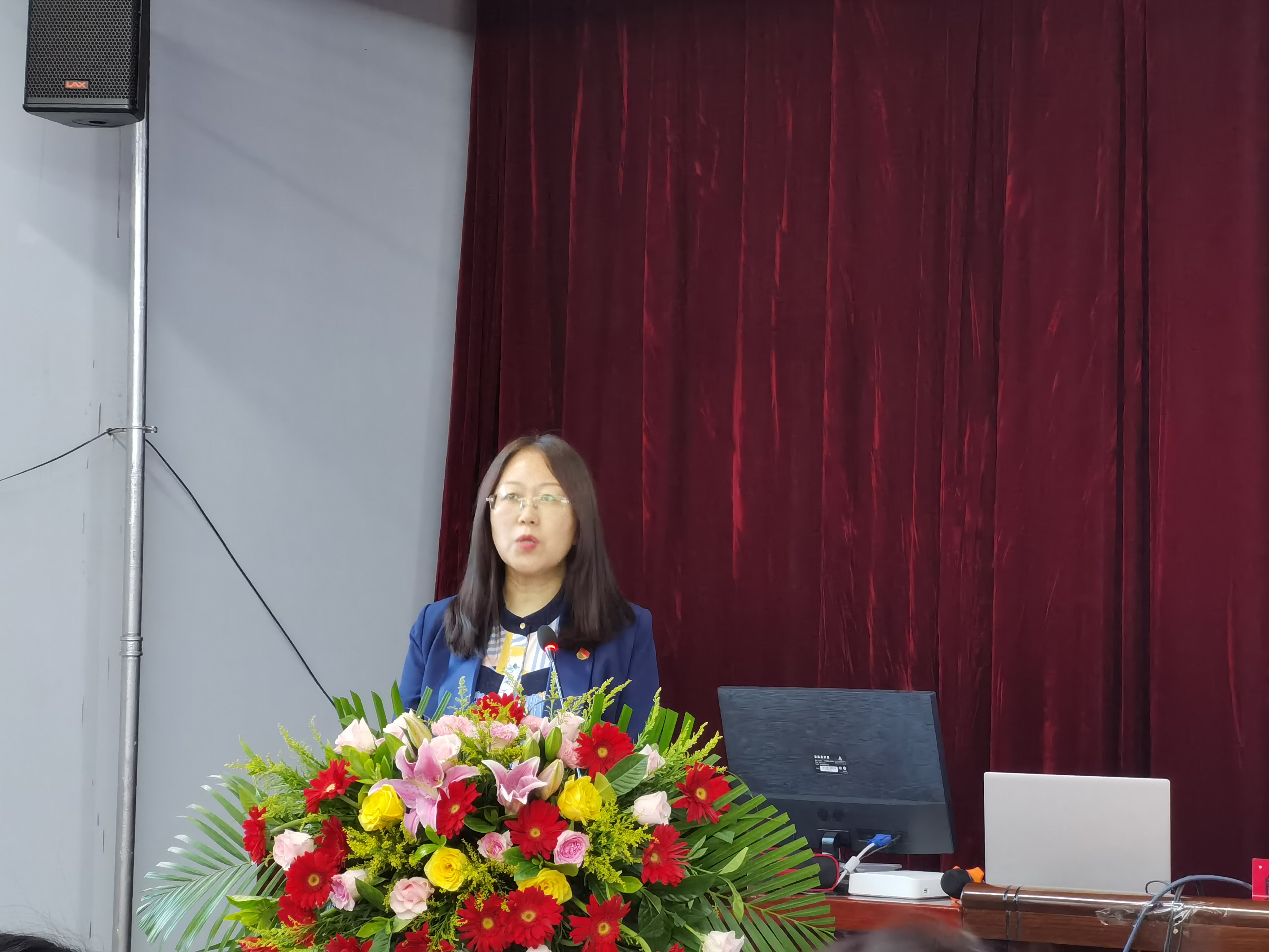 好教育联盟教学比赛评委代表发言.jpg 好教育联盟教学比赛评委代表发言.jpg